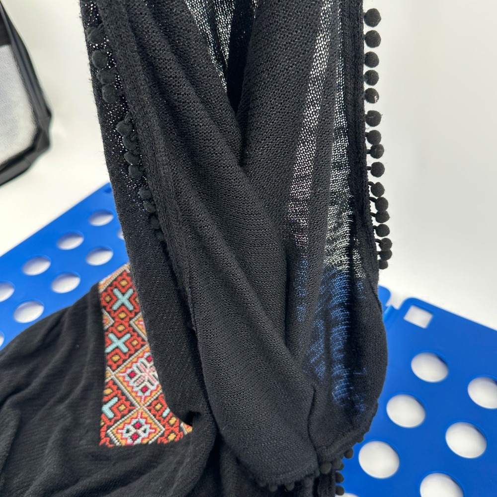 Rock 47 Poncho Women Medium Black Geometric Embroidered Pom Pom Trim Relaxed USA - Picture 7 of 7